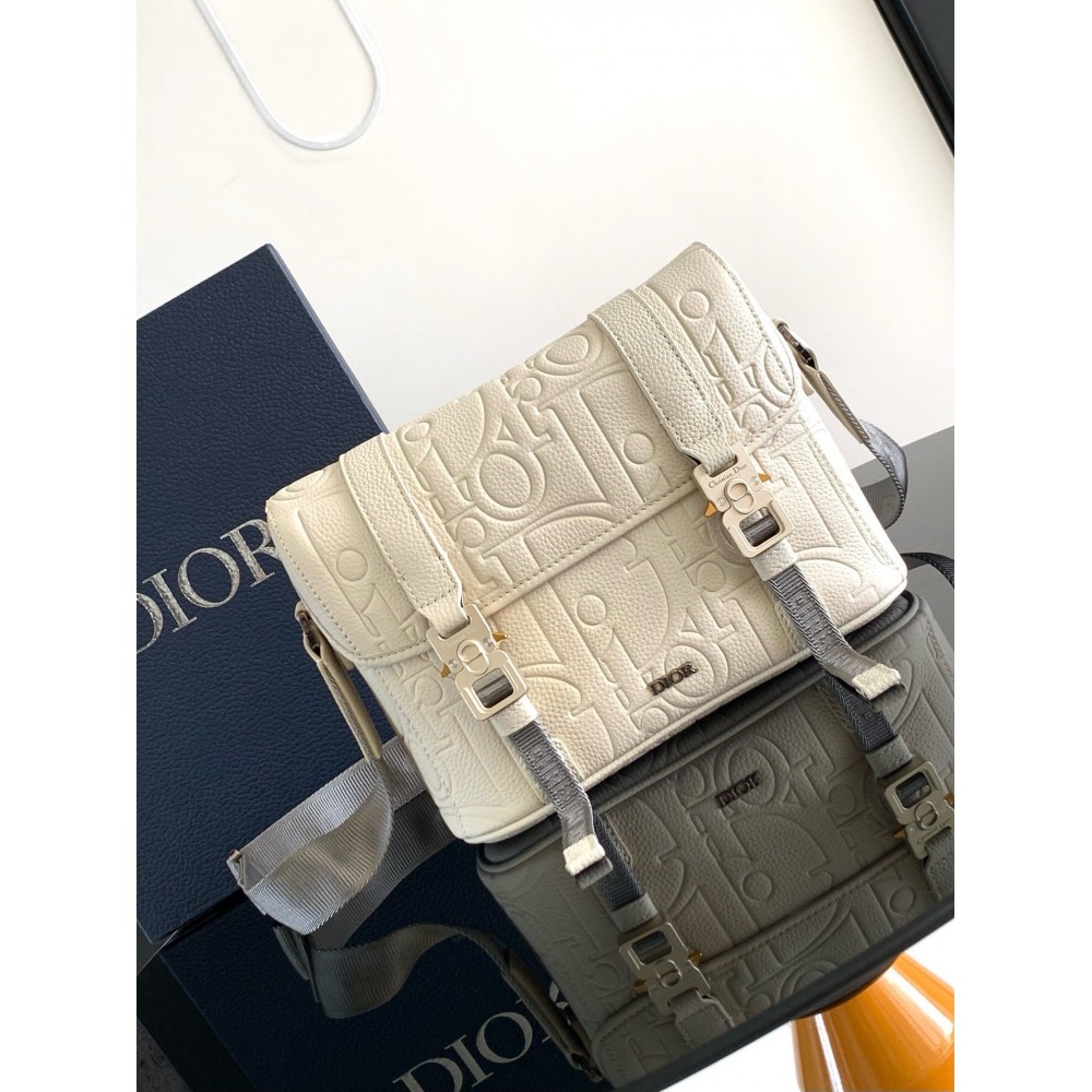 Dior Hit the Road Flap Messenger Bag in Beige Gravity Leather