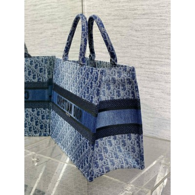 Dior Large Book Tote Bag in Blue Denim Oblique Jacquard