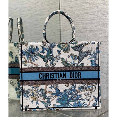 Dior Large Book Tote Bag in White and Blue Toile de Jouy Mexico Embroidery