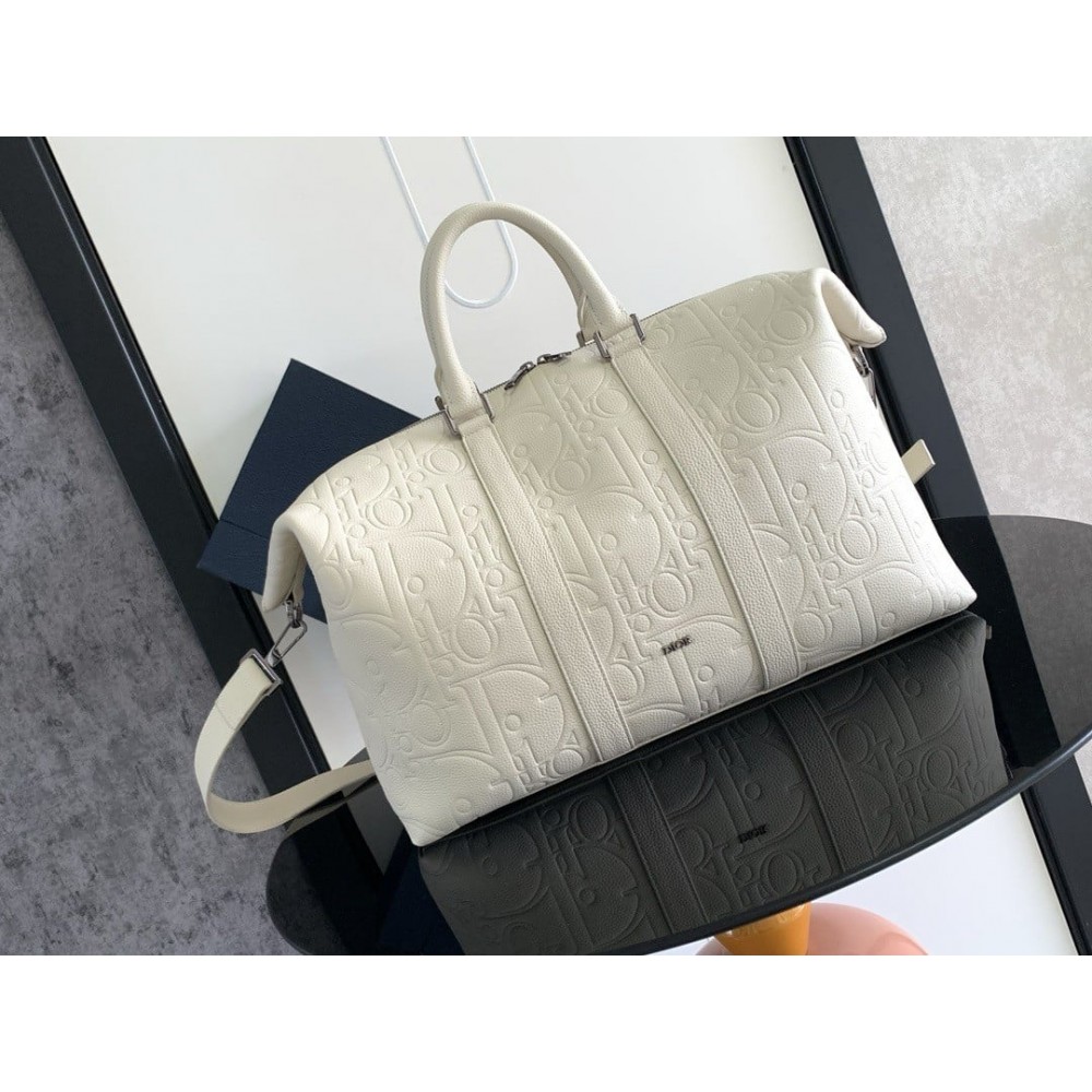 Dior Weekender 40 Bag in Beige Dior Gravity Leather