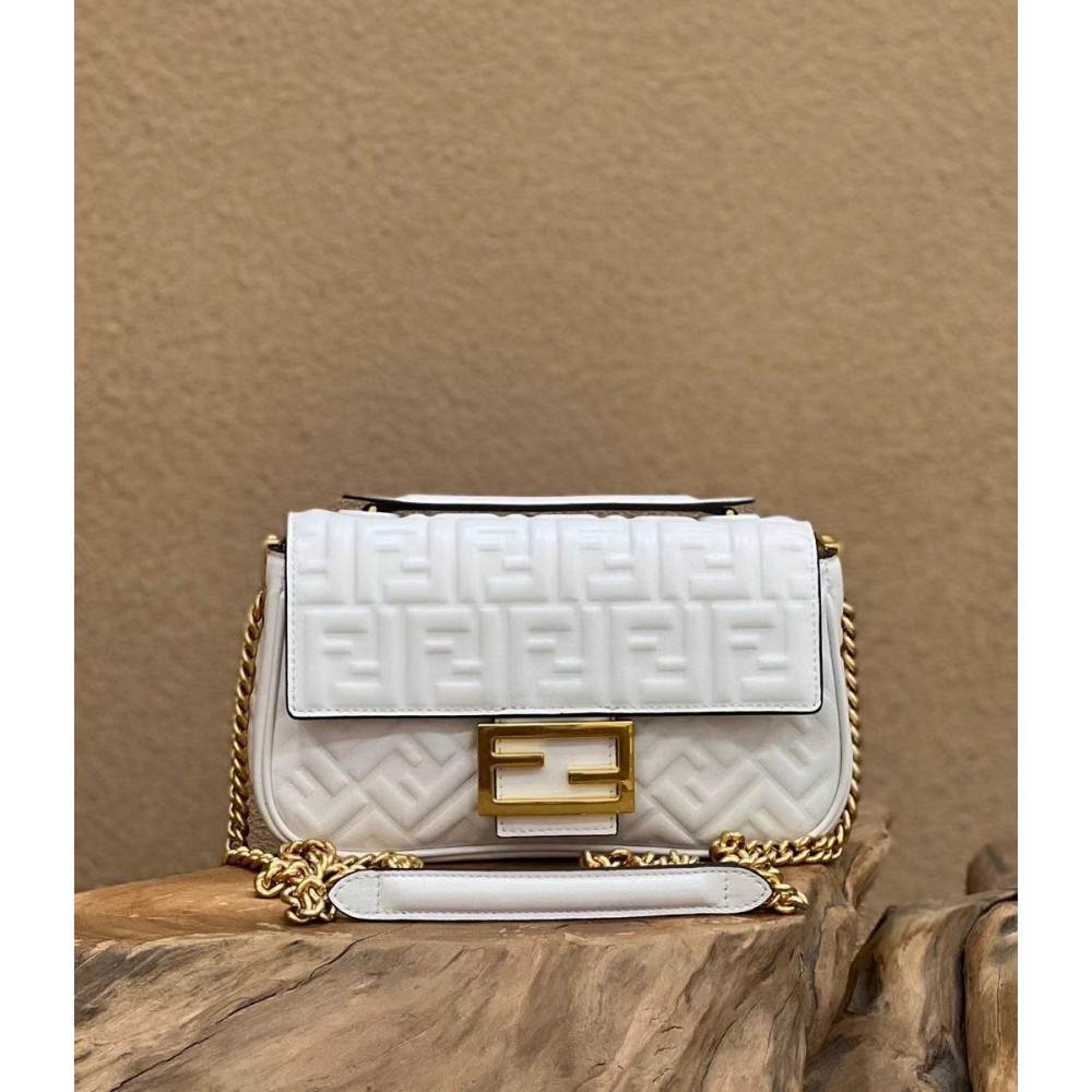 Fendi Baguette Chain Midi Bag In White Nappa Leather LDBS240994