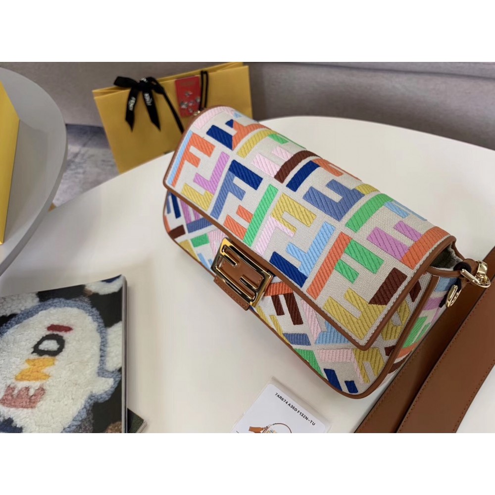 Fendi Baguette Medium Bag In Multicolour Canvas LDBS241004