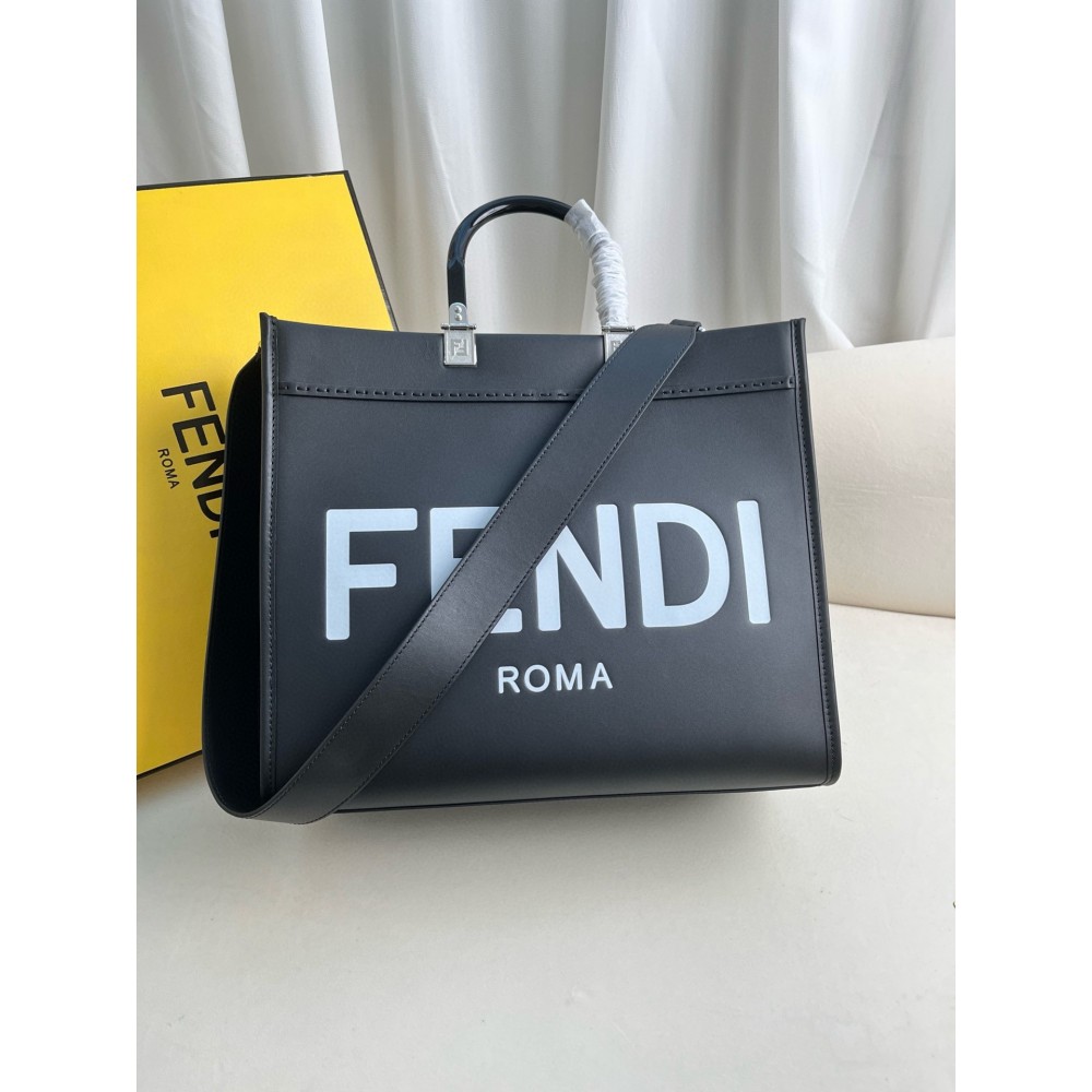 Fendi Sunshine Medium Tote Bag In Noir Calfskin LDBS241350