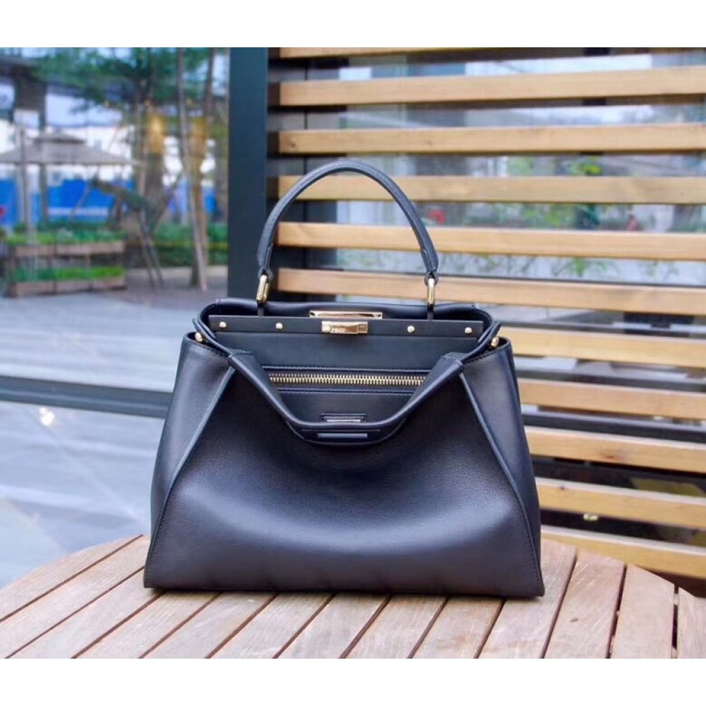 Fendi Peekaboo Medium Bag In Black Calfskin