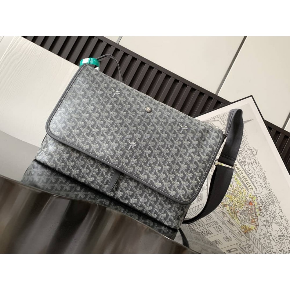 Goyard Capetien MM Messenger Bag Grey LDBS247763