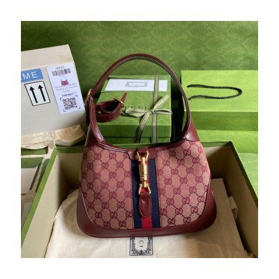 Gucci Jackie 1961 Small Shoulder Bag in Burgundy GG Canvas 636706 LDBS16338