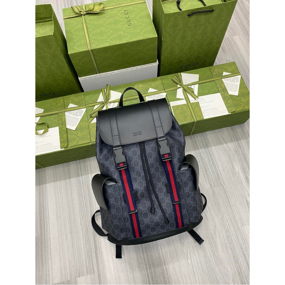 Gucci Backpack in Black GG Supreme Canvas