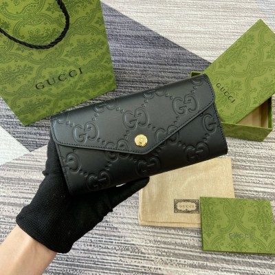 Gucci Continental Wallet in Black GG Leather