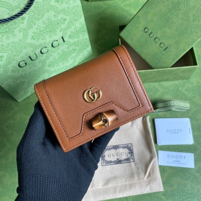 Gucci Diana Card Case Wallet In Brown Calfskin