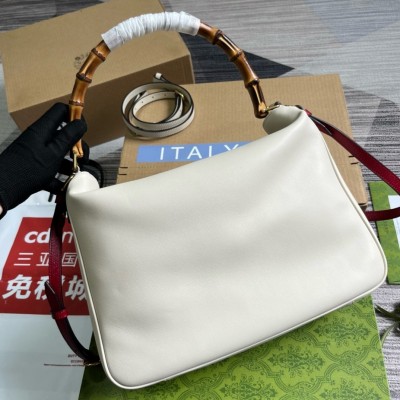 Gucci Diana Large Shoulder Bag in White Cuir Leather