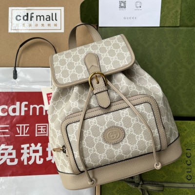 Gucci Interlocking G Backpack in White GG Supreme Canvas