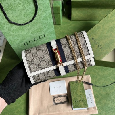 Gucci Jackie 1961 Chain Wallet in GG Canvas with White Leather