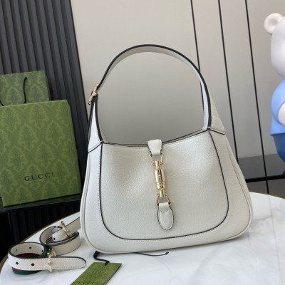 Gucci Jackie 1961 Small Shoulder Bag in White Grained Calfskin