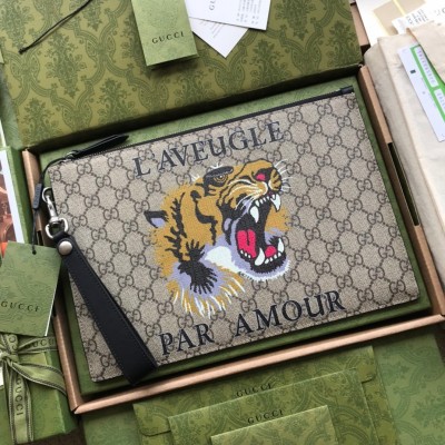 Gucci Portfolio Pouch in Beige GG Supreme with Tiger Print