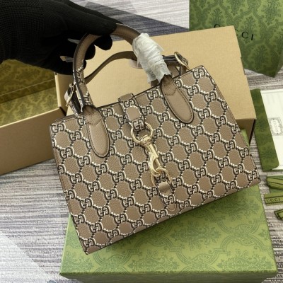 Gucci Small Tote Bag in Taupe Leather with GG Shadow