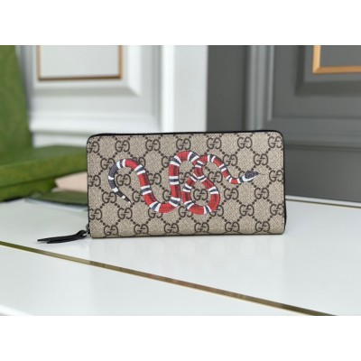 Gucci Zip Around Wallet In Beige Kingsnake Print GG Supreme