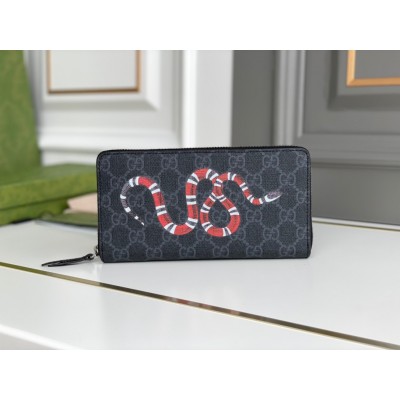 Gucci Zip Around Wallet In Black Kingsnake Print GG Supreme