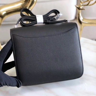 Hermes 2002 20cm Bag In Noir Evercolor Calfskin LDBS241393