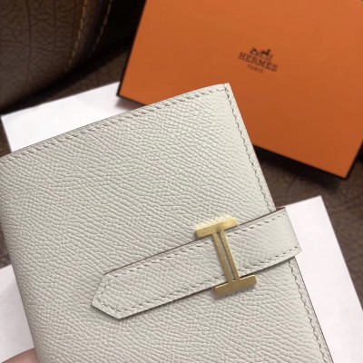 Hermes Bearn Compact Wallet In Pearl Grey Epsom Leather LDBS241450