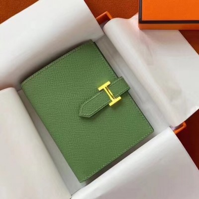 Hermes Bearn Compact Wallet In Vert Criquet Epsom Leather LDBS241456