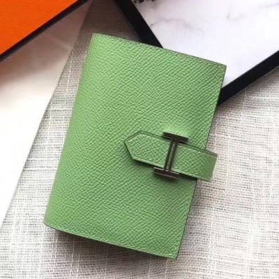 Hermes Bearn Mini Wallet In Vert Criquet Epsom Leather LDBS241471