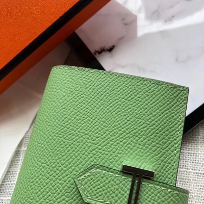 Hermes Bearn Mini Wallet In Vert Criquet Epsom Leather LDBS241471