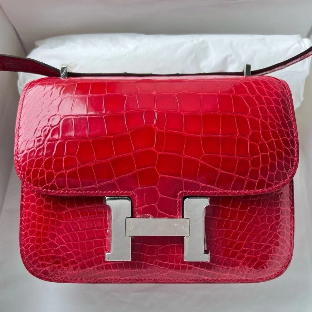 Hermes Constance 18 Handmade Bag In Red Shiny Alligator Leather LDBS241973