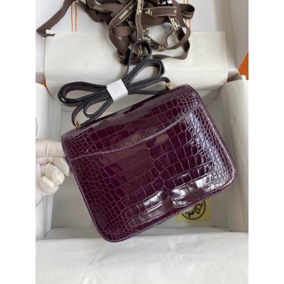 Hermes Constance 18 Handmade Bag in Cassis Shiny Alligator Leather LDBS241962