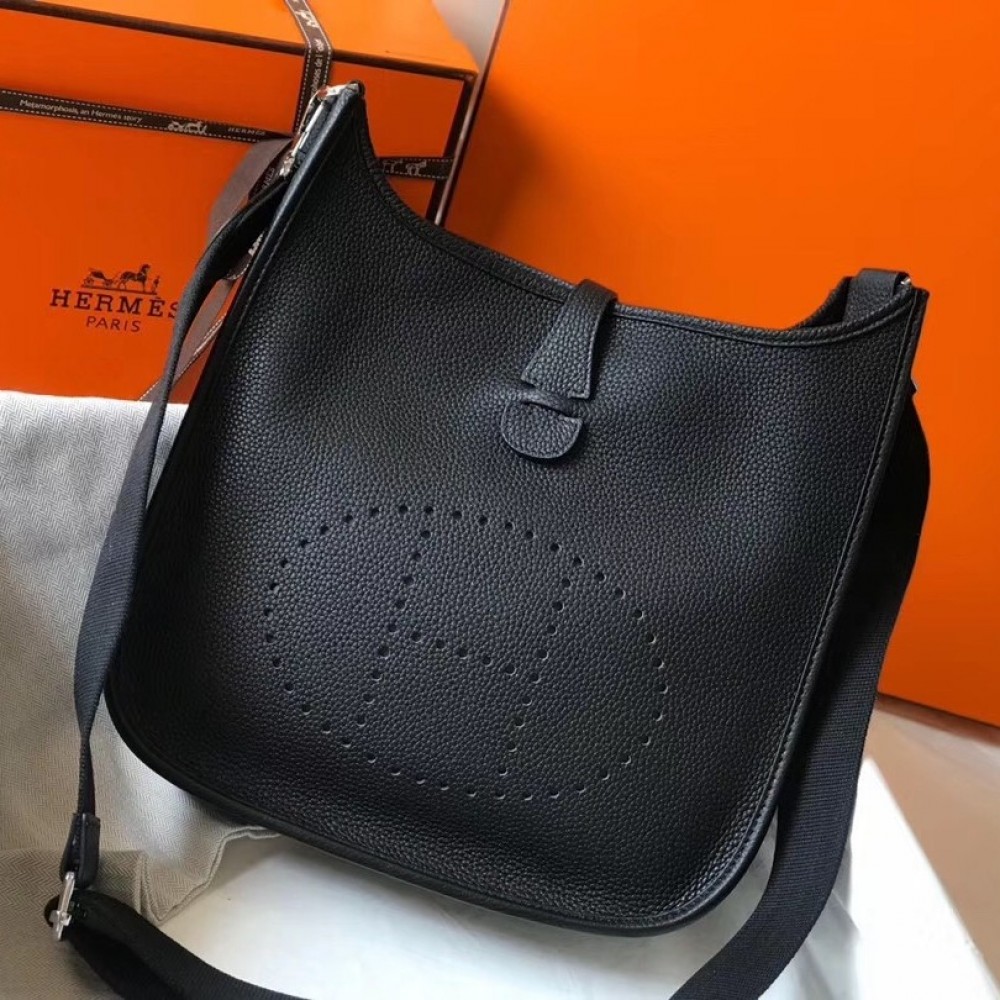 Hermes Evelyne III 29 Bag In Black Clemence Leather LDBS242082