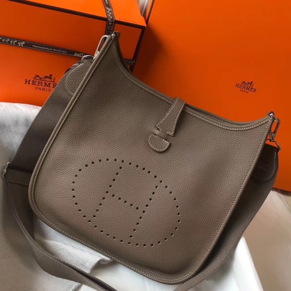 Hermes Evelyne III 29 Bag In Taupe Clemence Leather LDBS242094