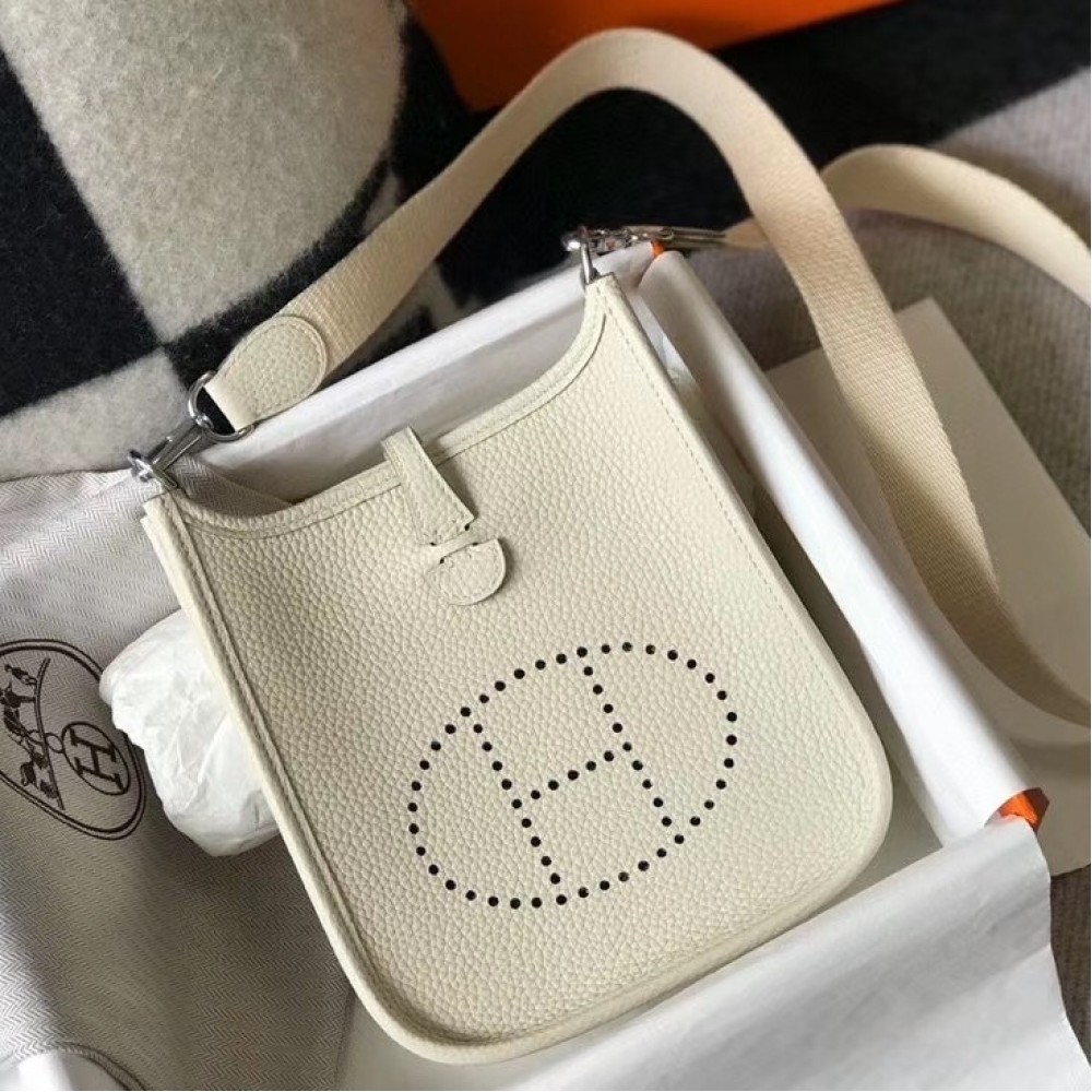 Hermes Evelyne III TPM Bag In Beton Clemence Leather LDBS242100