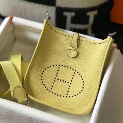 Hermes Evelyne III TPM Bag In Jaune Poussin Clemence Leather LDBS242106