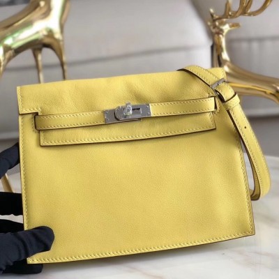 Hermes Jaune Swift Kelly Danse Bag LDBS242337