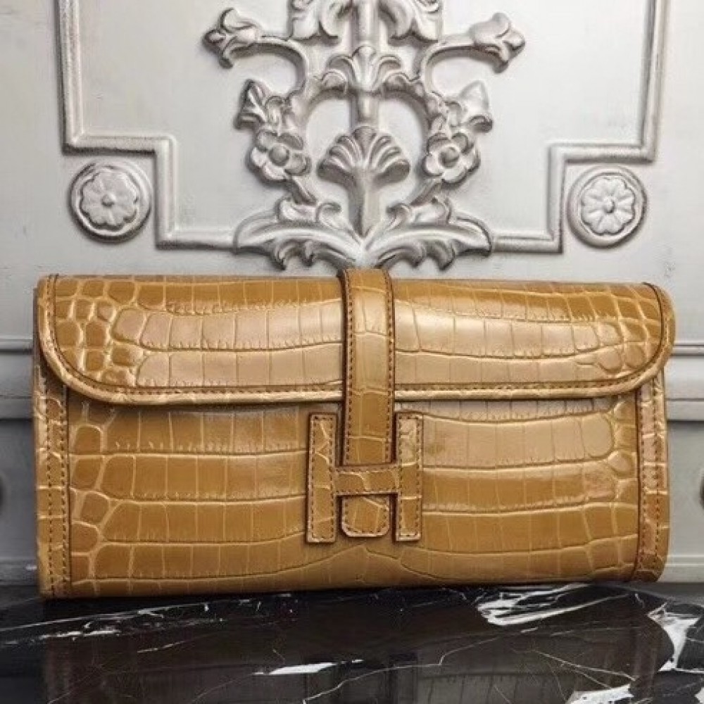 Hermes Jige Elan 29 Clutch In Camarel Crocodile Leather LDBS242341