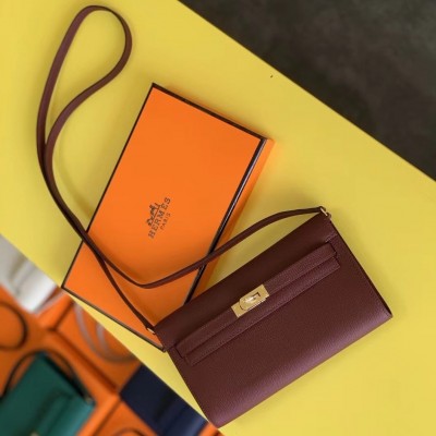 Hermes Kelly Classique To Go Wallet In Bordeaux Epsom Calfskin LDBS242420