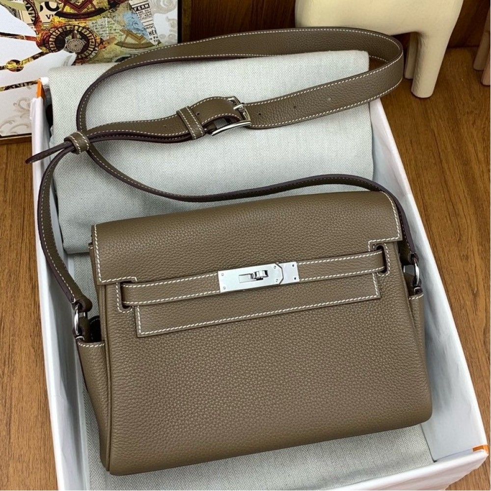 Hermes Kelly Messenger Bag in Taupe Clemence Leather LDBS242460