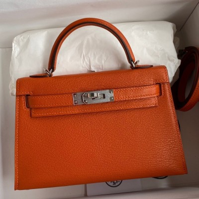 Hermes Kelly Mini II Sellier Handmade Bag In Orange Chevre Mysore Leather LDBS242539