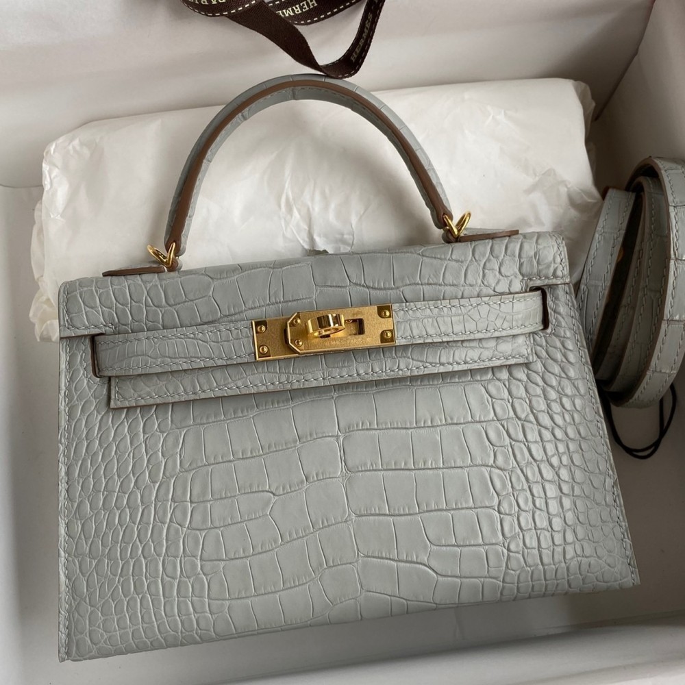 Hermes Kelly Mini II Sellier Handmade Bag In Pearl Grey Matte Alligator Leather LDBS242540