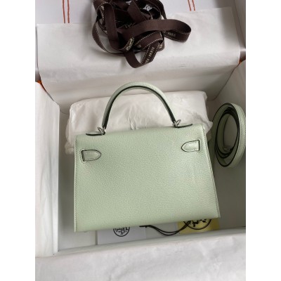 Hermes Kelly Mini II Sellier Handmade Bag In Vert Fizz Chevre Mysore Leather LDBS242560