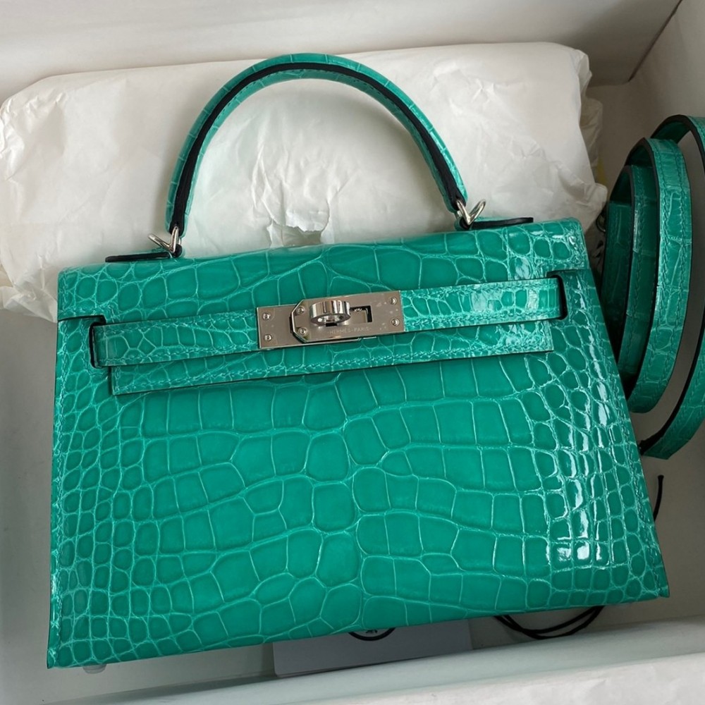 Hermes Kelly Mini II Sellier Handmade Bag In Vert Jude Shiny Alligator Leather LDBS242561