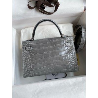 Hermes Kelly Mini II Sellier Handmade Bag in Gris Ciment Shiny Alligator Leather LDBS242523