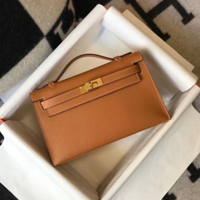 Hermes Kelly Pochette Bag In Gold Epsom Leather LDBS242572