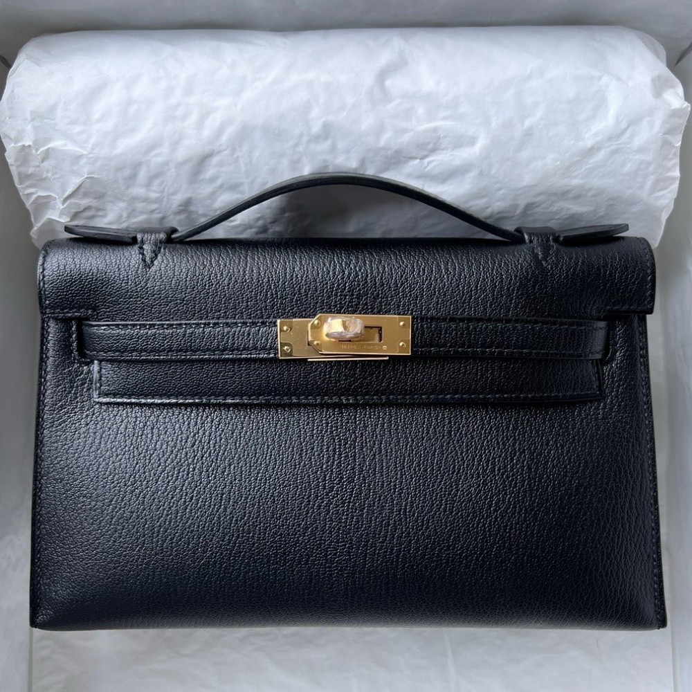 Hermes Kelly Pochette Handmade Bag In Black Chevre Mysore Leather LDBS242589