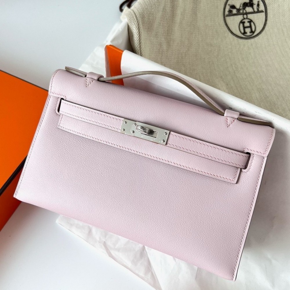 Hermes Kelly Pochette Handmade Bag In Mauve Pale Swift Calfskin LDBS242602