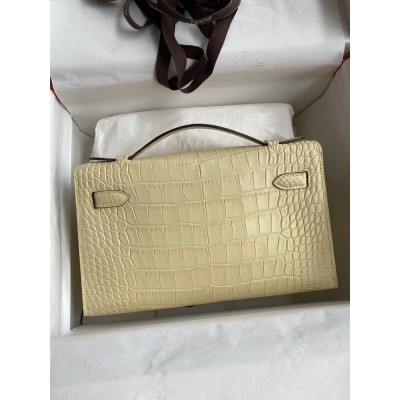 Hermes Kelly Pochette Handmade Bag In Vanille Matte Alligator Leather LDBS242616