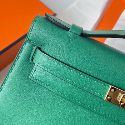 Hermes Kelly Pochette Handmade Bag In Vert Vertigo Swift Calfskin LDBS242620