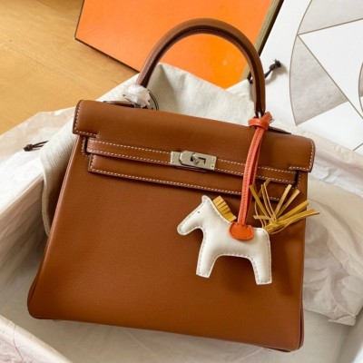 Hermes Kelly Retourne 25 Handmade Bag In Gold Swift Calfskin LDBS242633