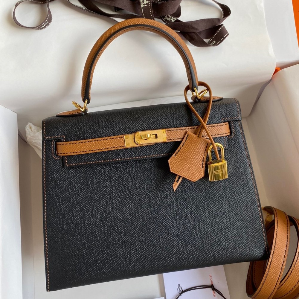 Hermes Kelly Sellier 25 Bicolor Bag in Black and Gold Epsom Calfskin LDBS242654