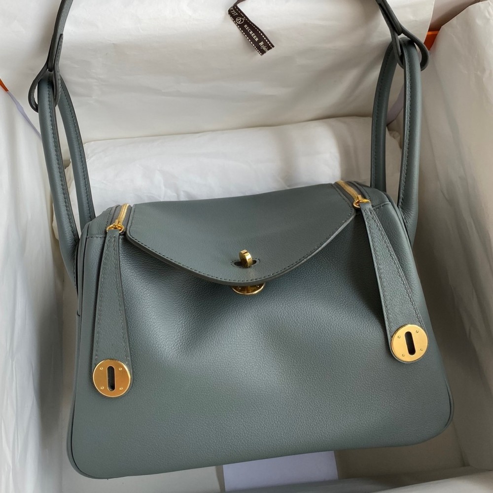 Hermes Lindy 26 Handmade Bag In Vert Amande Evercolor Leather LDBS242804