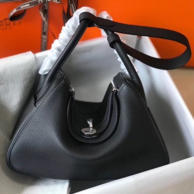 Hermes Lindy 26cm Bag In Black Clemence With PHW LDBS242749